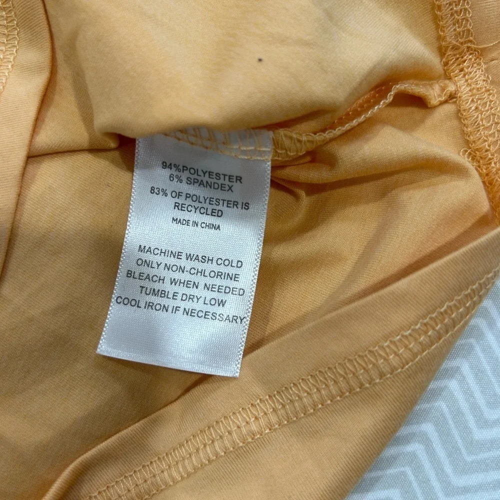 NWOT Kids Performance Shirt - Picture 3 of 3